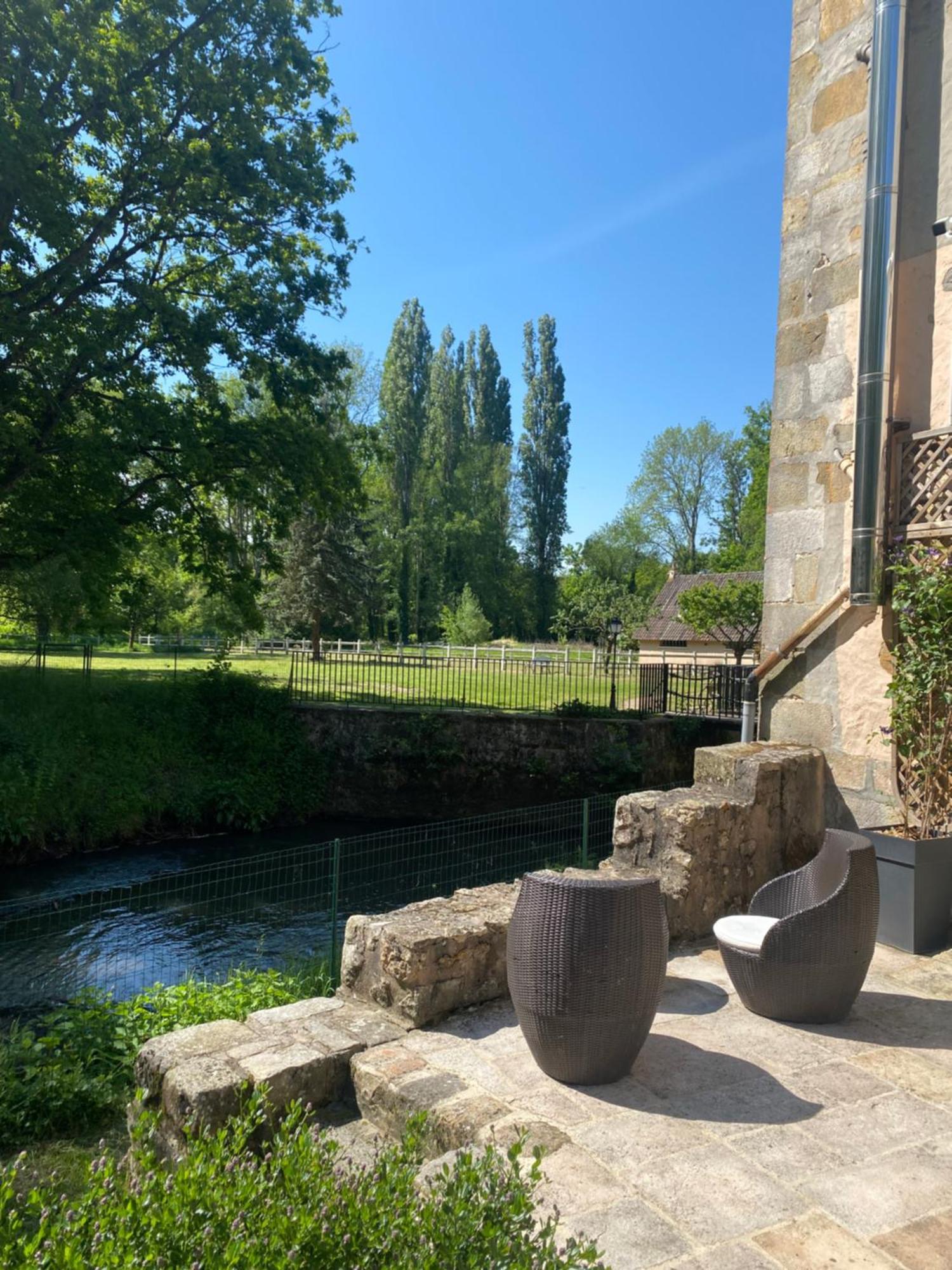 Bed & Breakfast Le Moulin Bleu Saint Cyr-sous-Dourdan